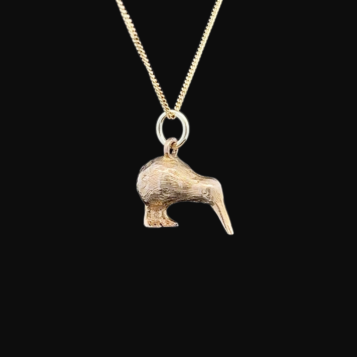 Vintage Kiwi 9ct Gold Charm or Pendant