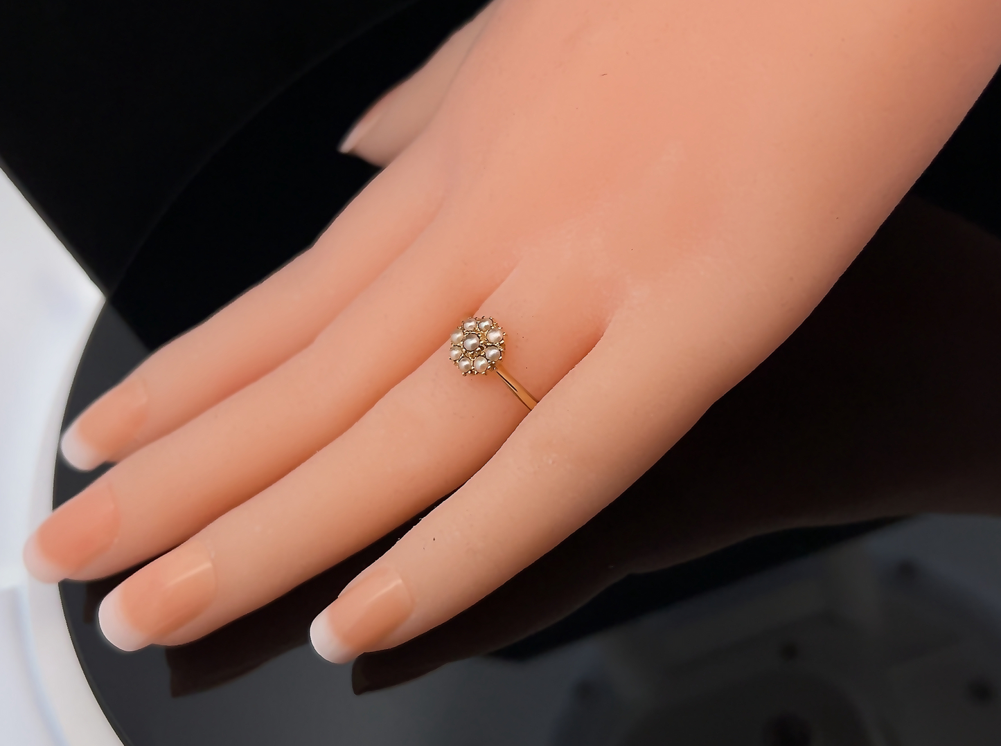Antique Edwardian Natural Pearl Cluster 18ct Gold Ring
