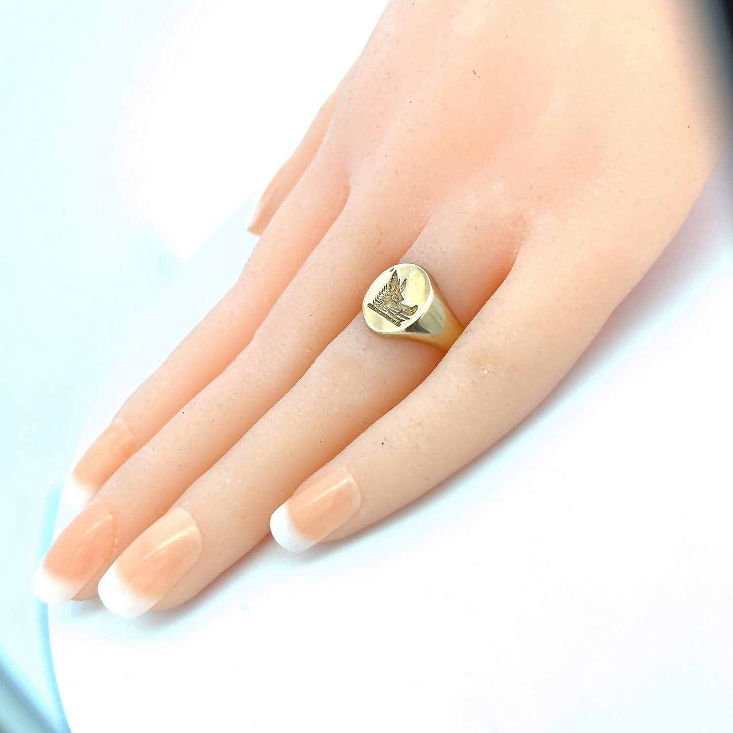 Preloved 9ct Gold Intaglio Boar's Head Crested Signet Ring