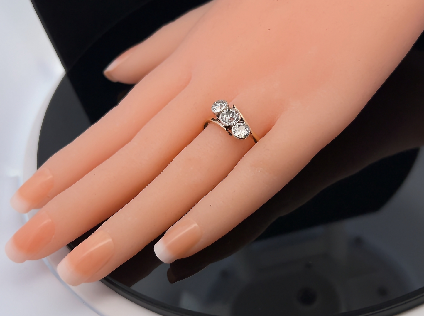 Antique Art Nouveau Diamond 18ct Gold Crossover Trilogy Ring