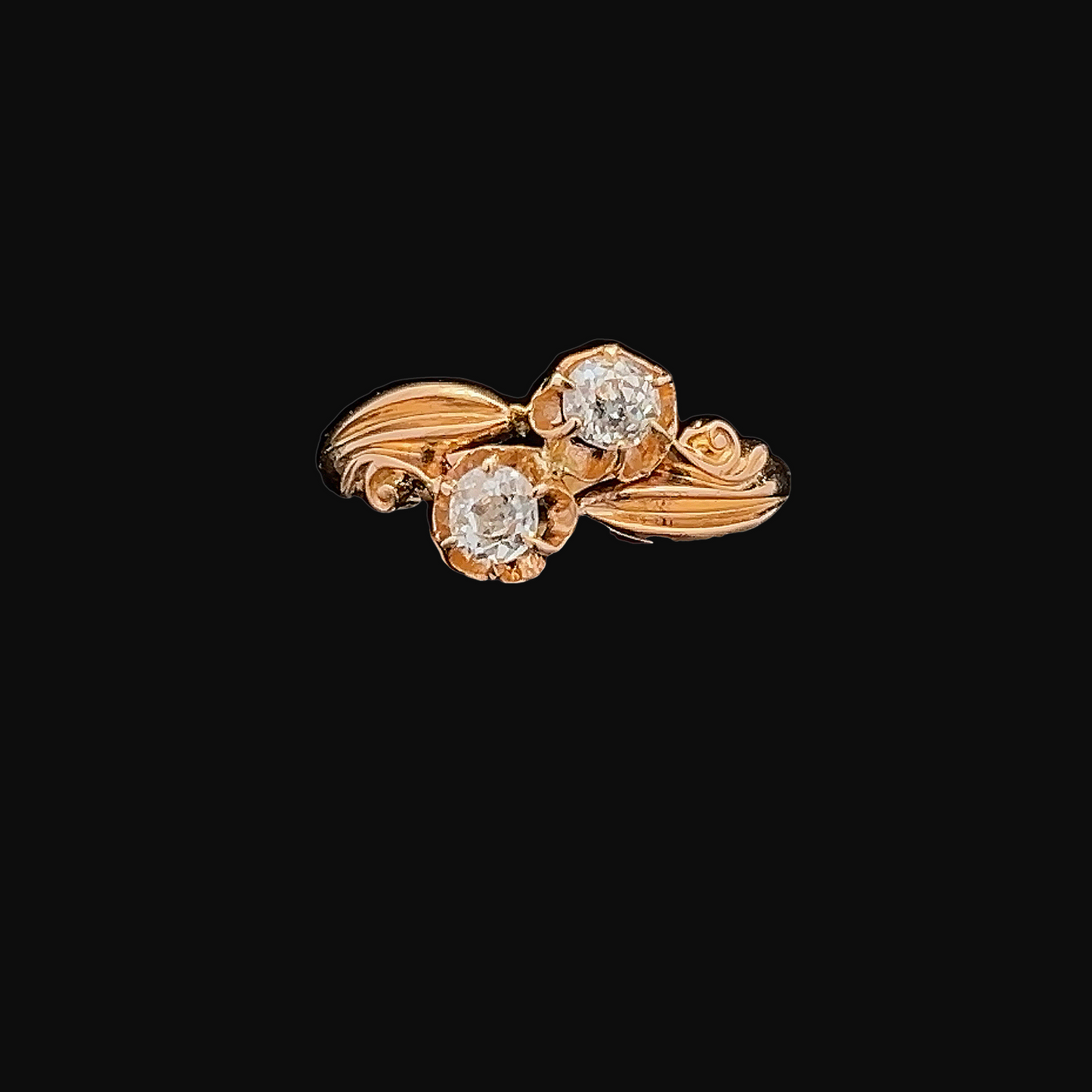 Antique Art Nouveau Diamond 'Toi et Moi' Crossover 22ct Gold Ring