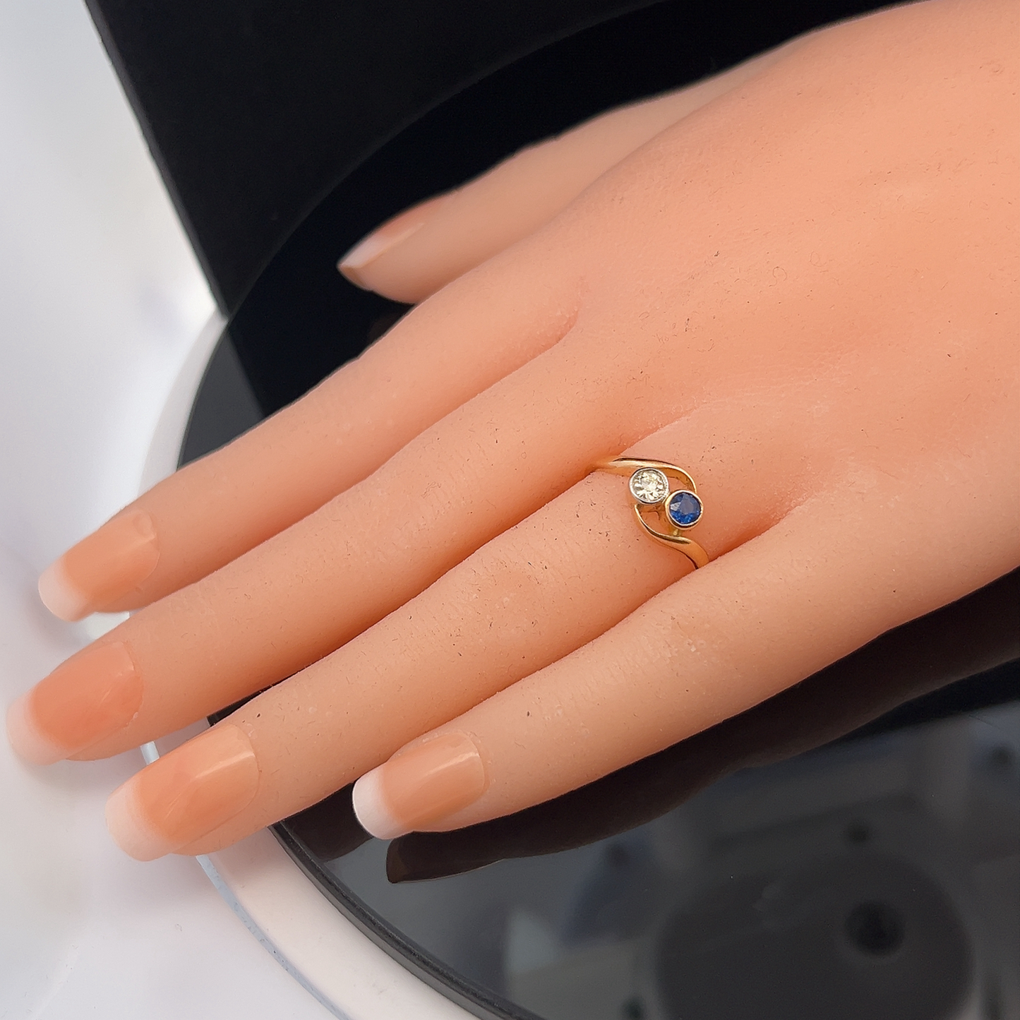 Antique Art Nouveau Sapphire and Diamond 18ct Gold 'Toi et Moi' Crossover Ring