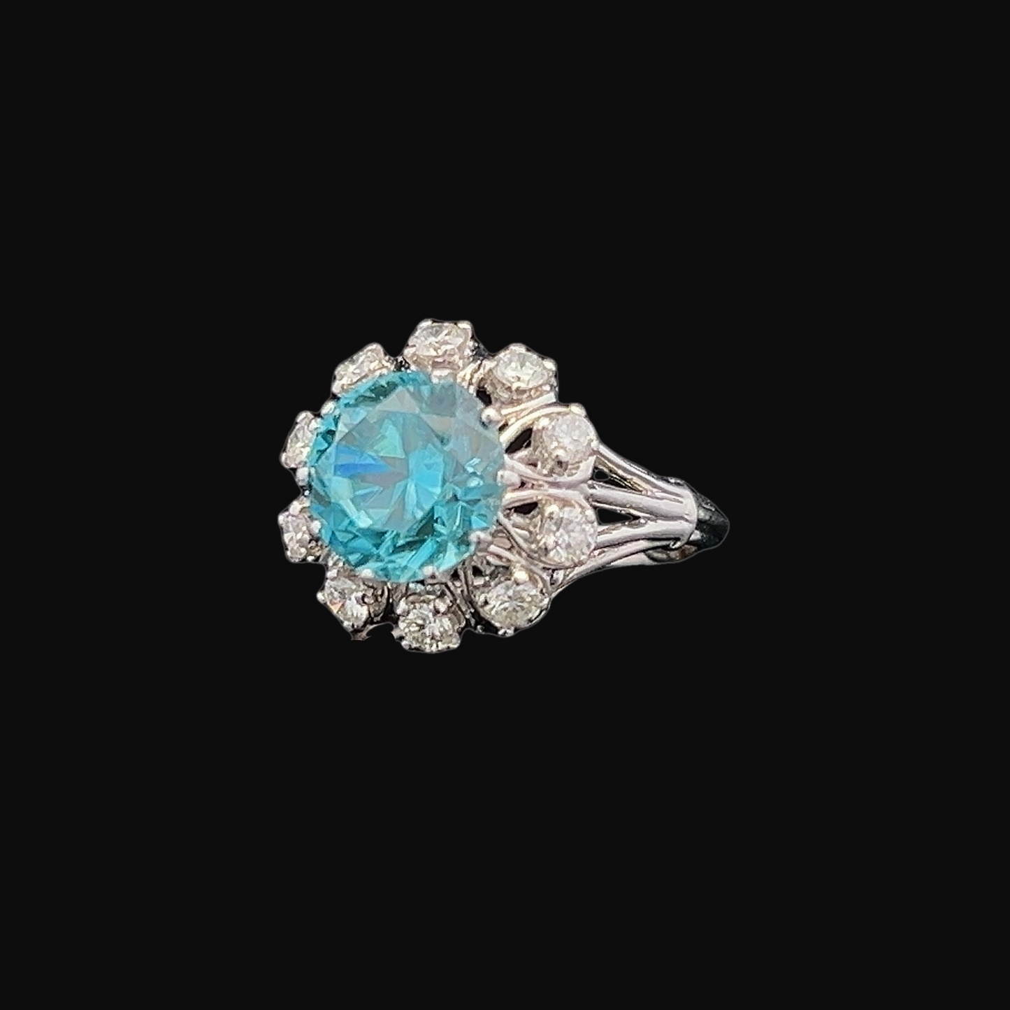 Vintage Blue Zircon and Diamond Platinum Cocktail Ring