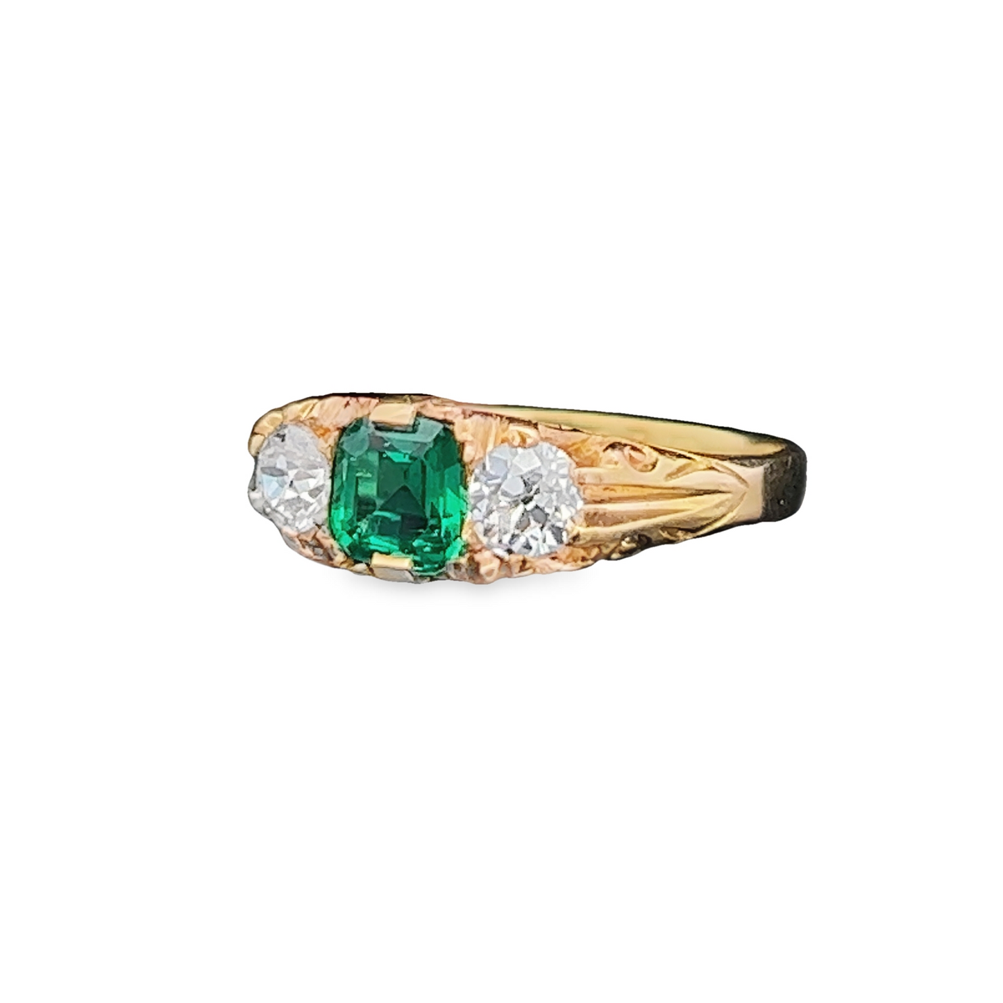 Antique Colombian Emerald and Diamond 18ct Gold Carved Trilogy / 3 Stone Ring.