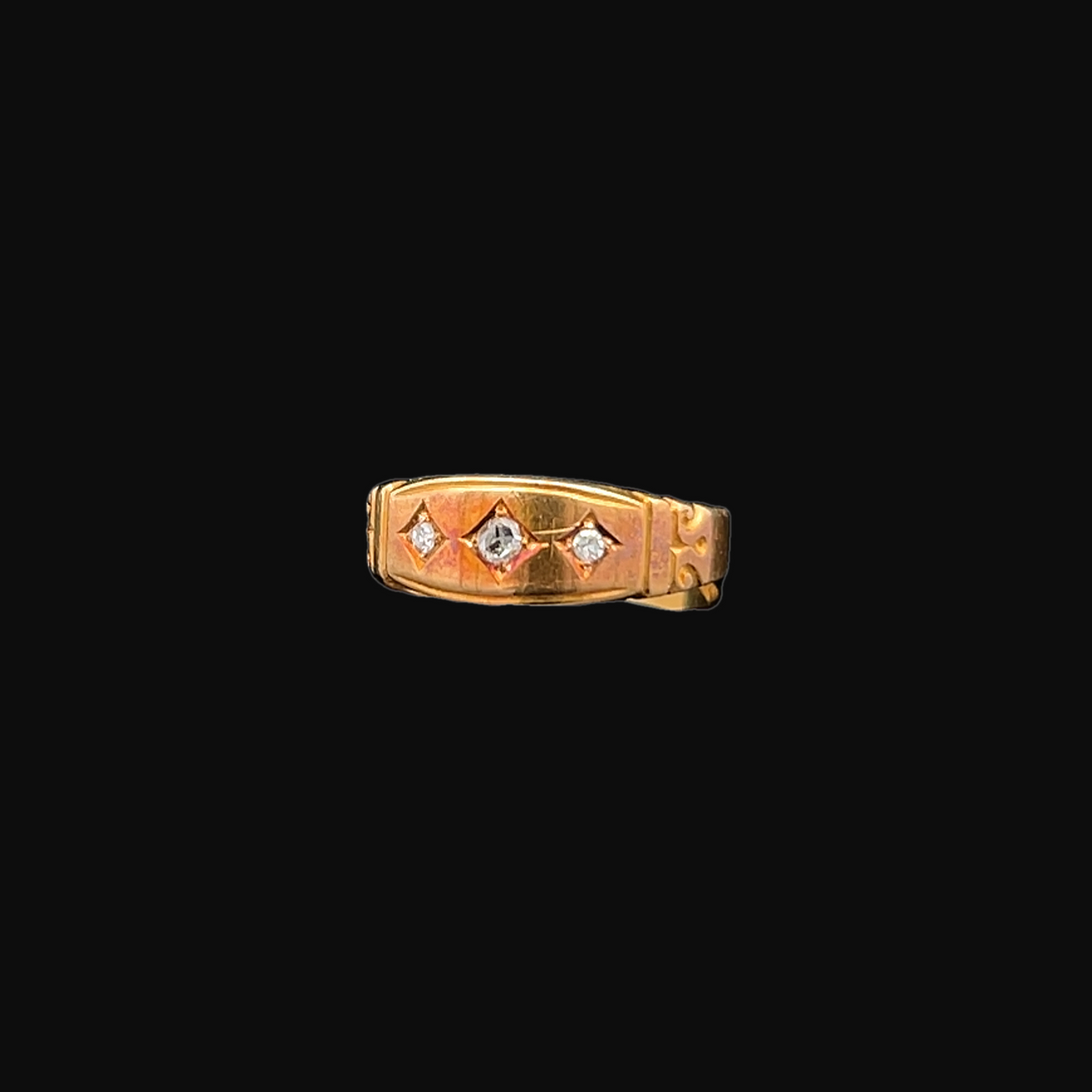 Antique Victorian Three Stone Diamond 18ct Gold Gypsy Ring