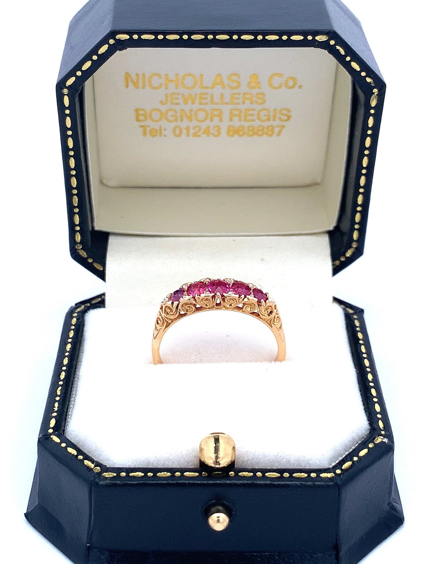 Antique Certificated Natural Ruby and Diamond Carved 5 Stone 18ct Gold Ring. English Hallmarked 1894.