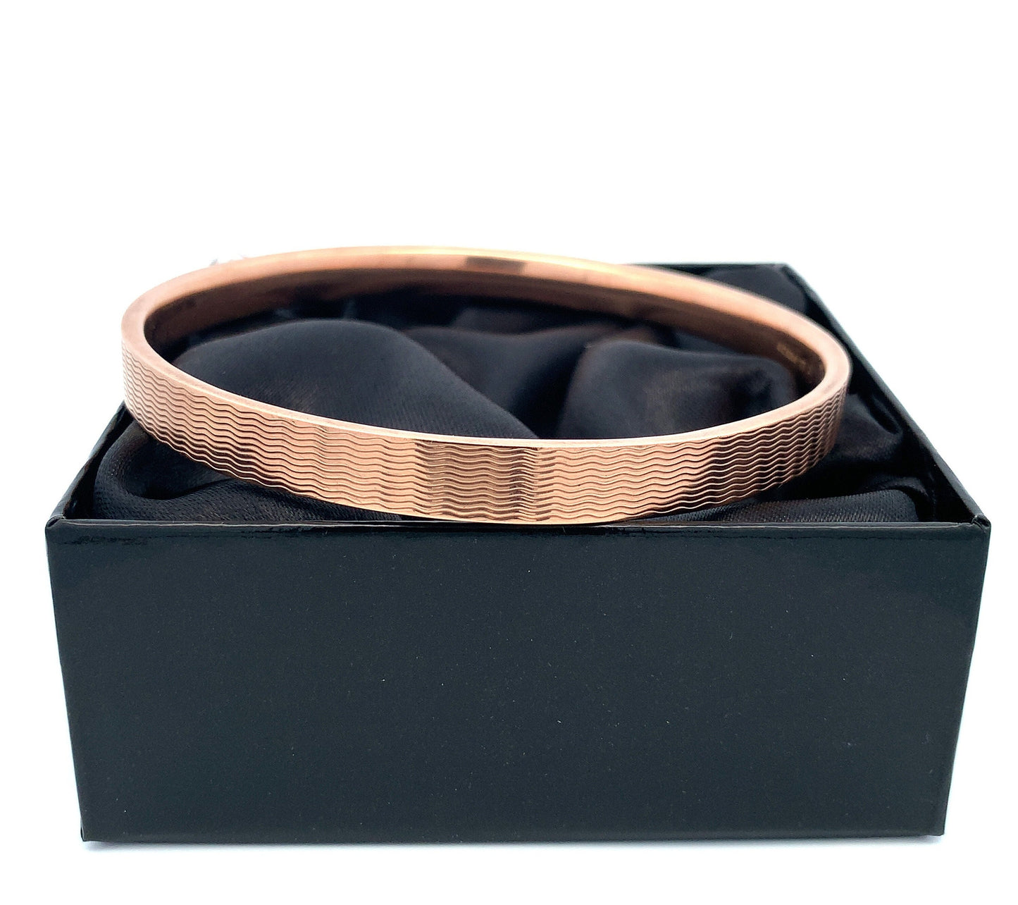 Antique Art Deco. 9ct Rose Gold Slave Bangle. Engine Turned Upper Arm Bangle. English. Hallmarked 1924.