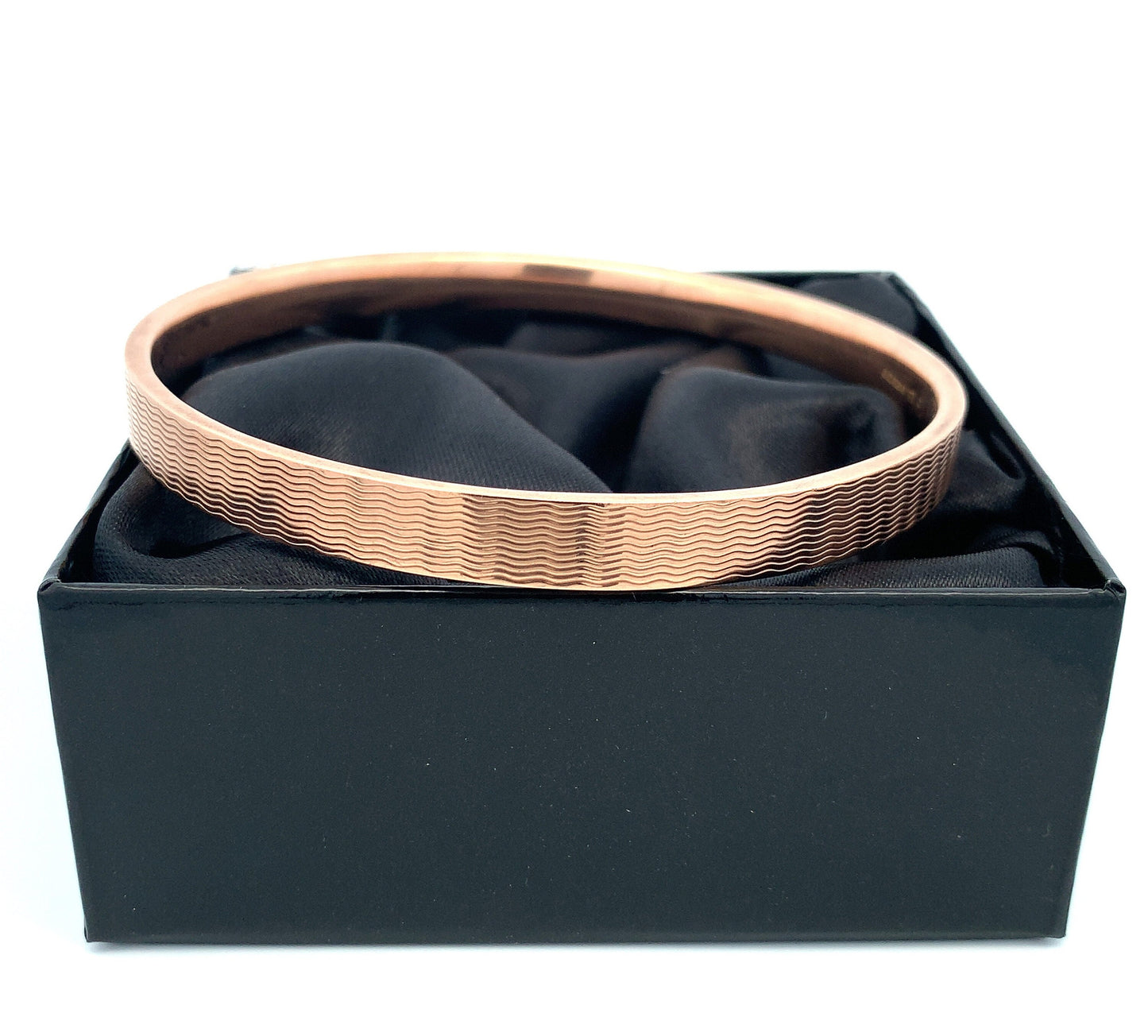 Antique Art Deco. 9ct Rose Gold Slave Bangle. Engine Turned Upper Arm Bangle. English. Hallmarked 1924.