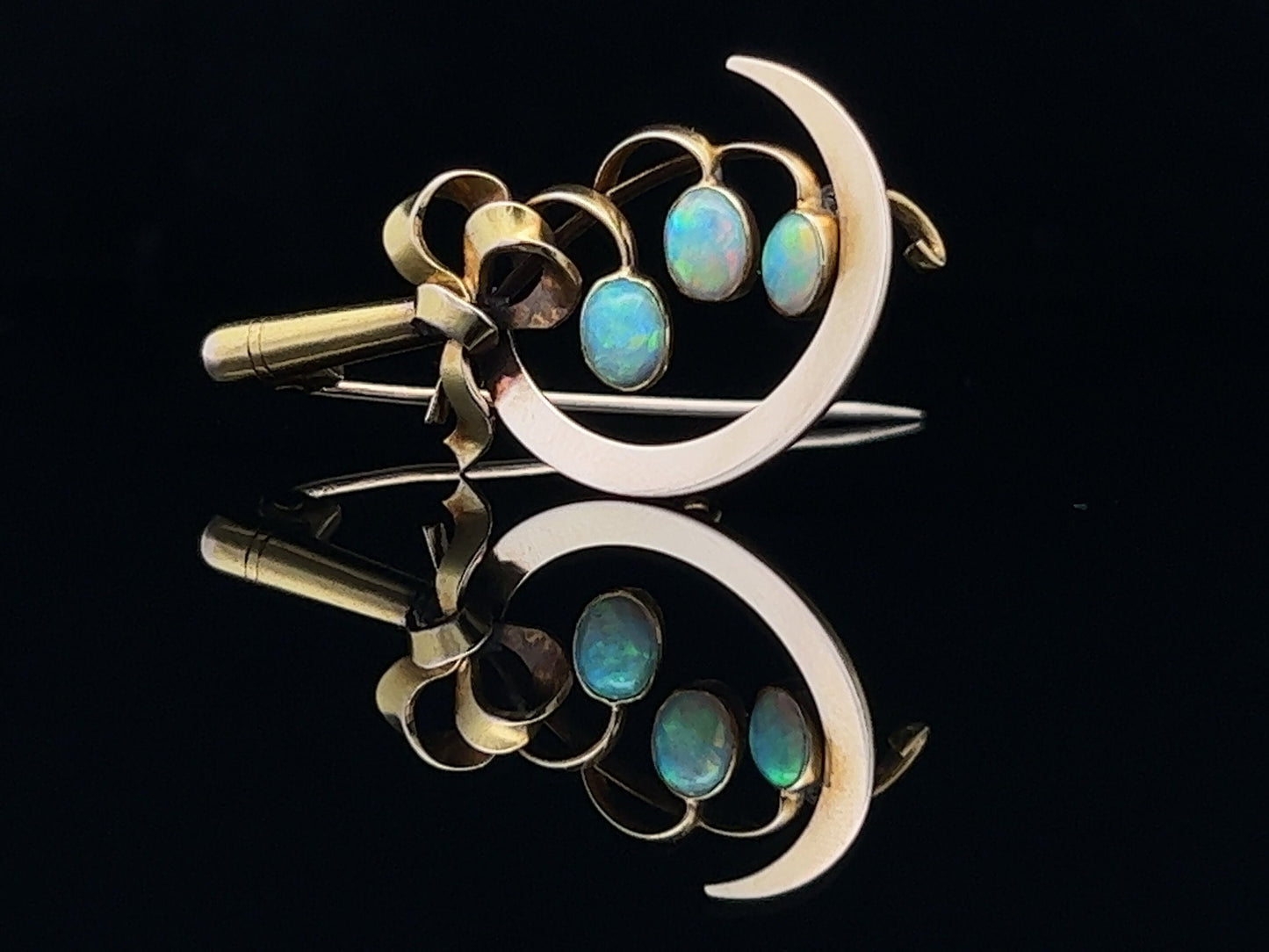 Antique Art Nouveau 15ct Gold Opal Sickle Brooch. Superb Quality.