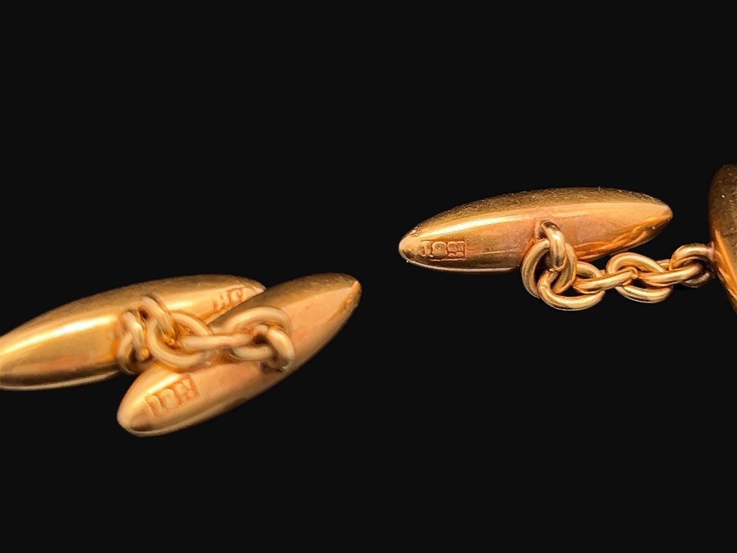 Antique Edwardian 18ct Gold Torpedo Cufflinks. Late Edwardian 18ct Gold Cufflinks. Circa 1920