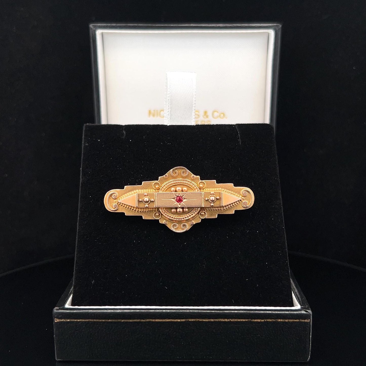 Antique Edwardian 'Locket Back' Star Set Ruby 9ct Gold Etruscan Revival Bar Brooch. Dated Birmingham 1907