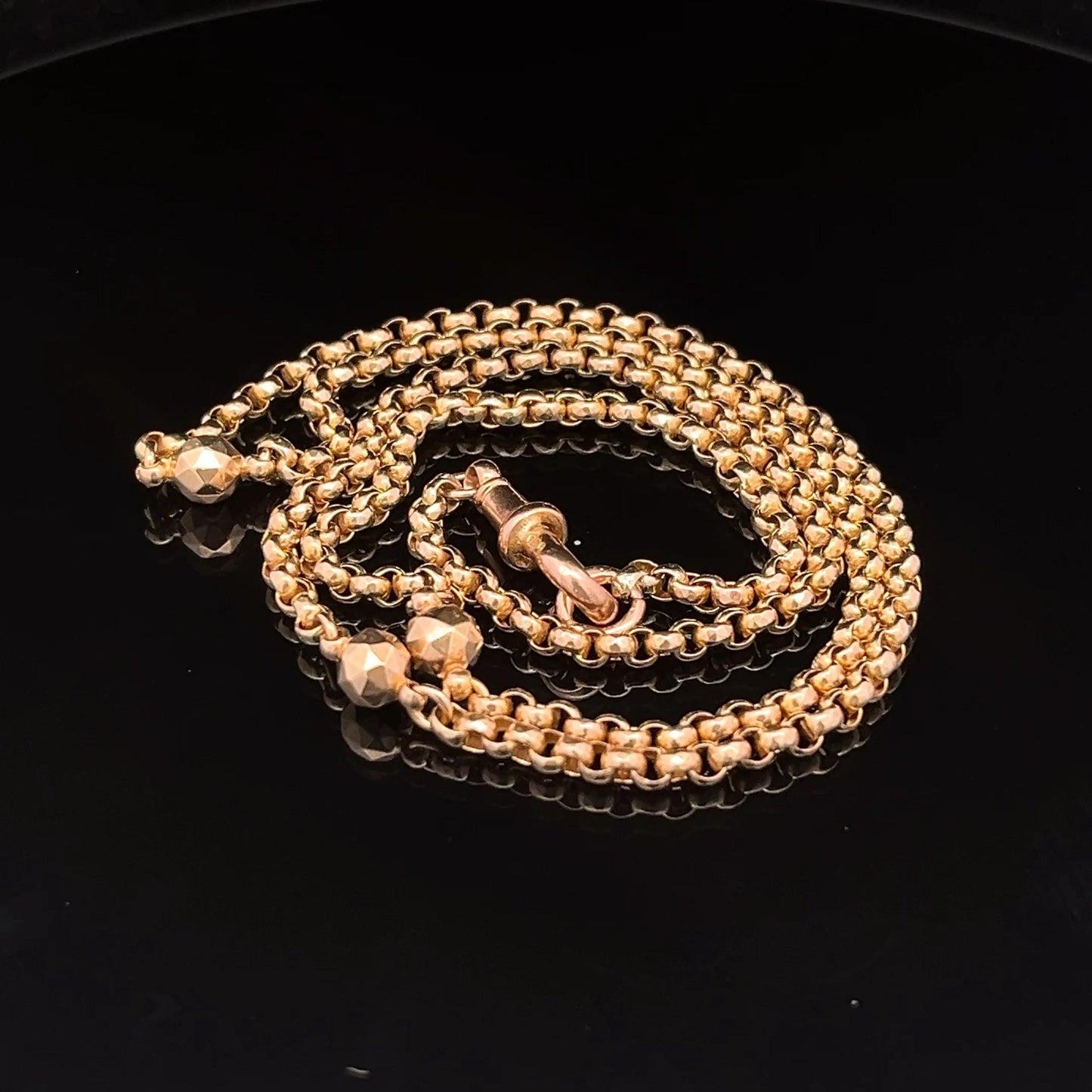 9ct Gold Edwardian Facetted Belcher Chain. English Circa 1900. Pretty Faceted Balls, 23 inches, 11.7g