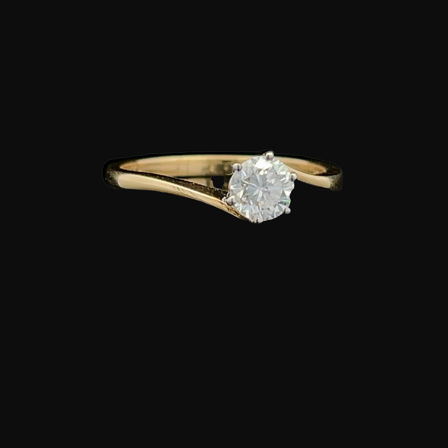 Vintage Solitaire Diamond Two Tone 18ct Gold 'Crossover' Ring. 0.60 Carat Diamond