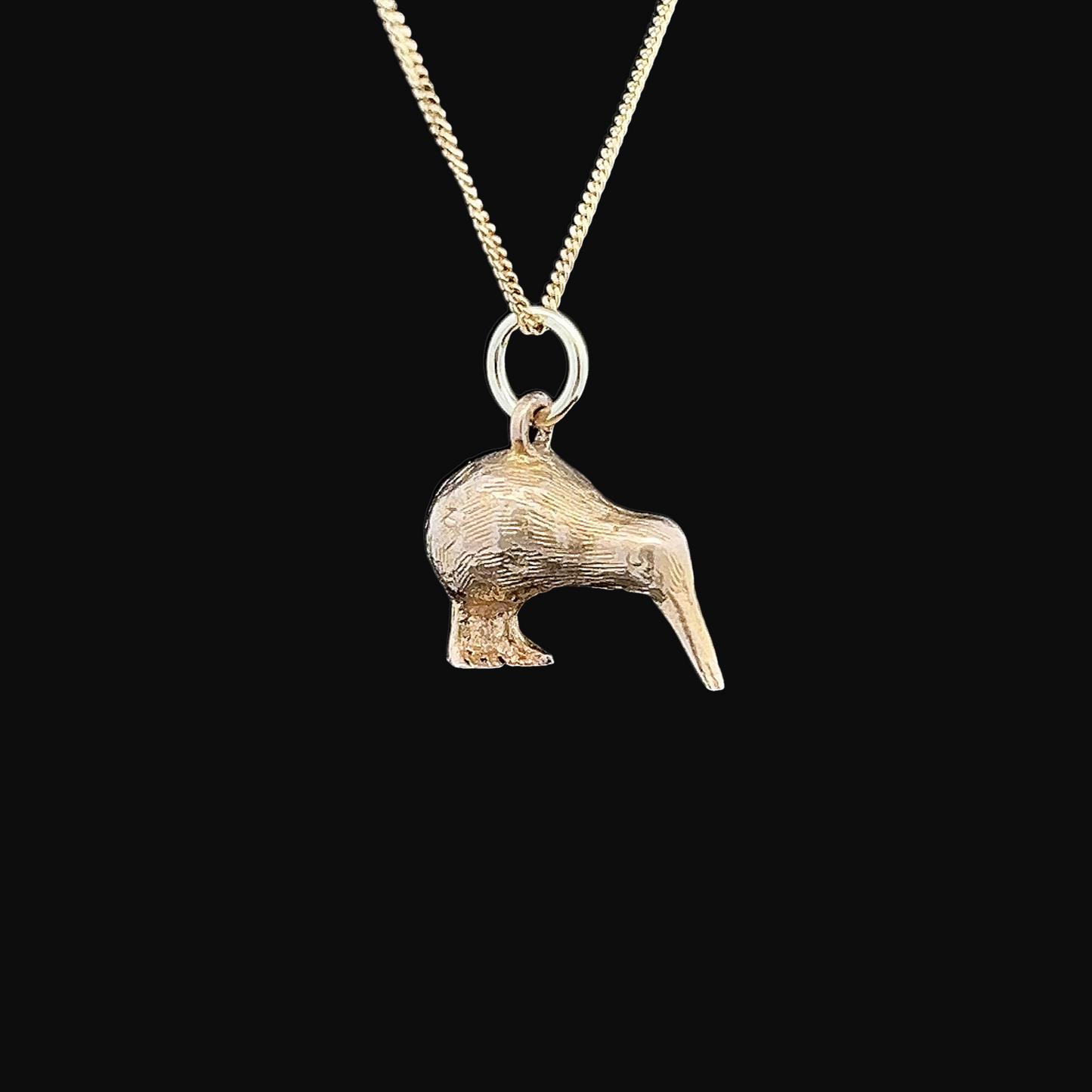 Vintage Kiwi 9ct Gold Charm or Pendant