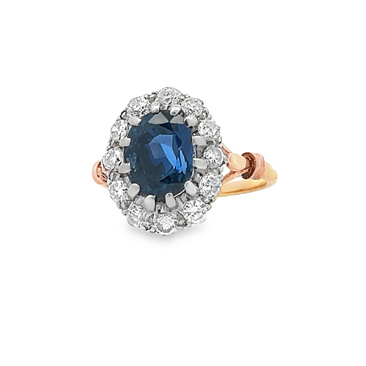 Vintage Unheated Natural Burma Sapphire and Diamond 18ct Gold Cluster Ring