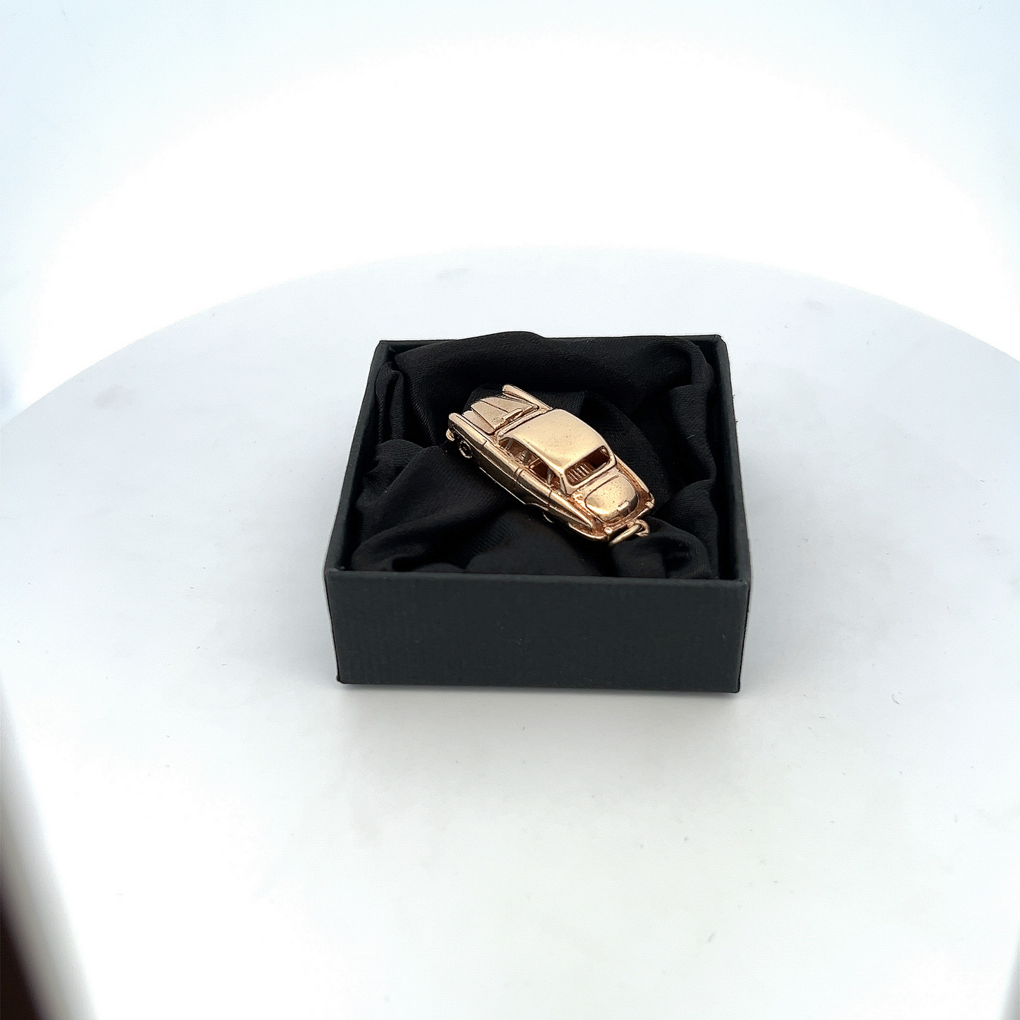 Gold Jaguar Mark 10 (Mark X) 9ct Gold Charm / Pendant