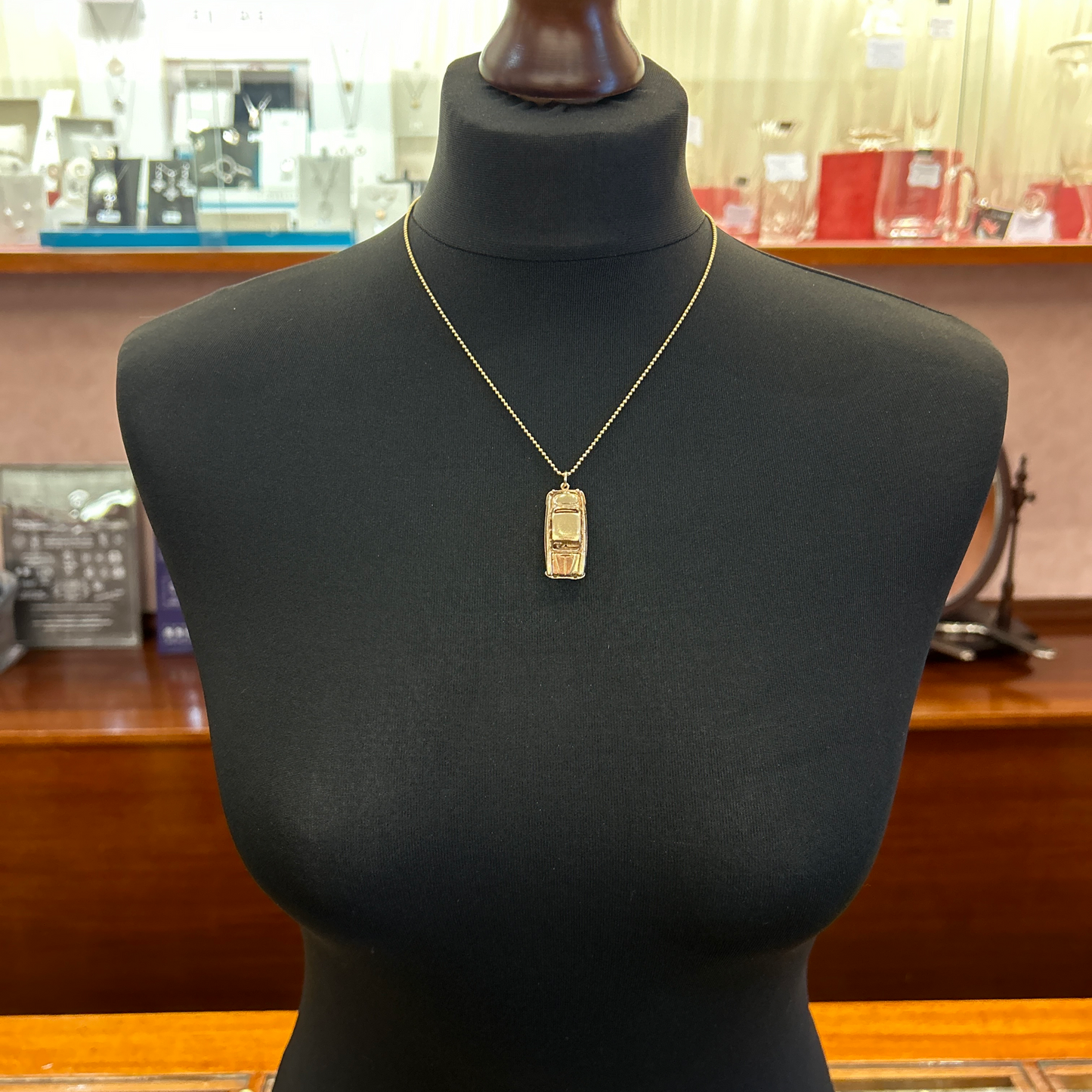 Gold Jaguar Mark 10 (Mark X) 9ct Gold Charm / Pendant