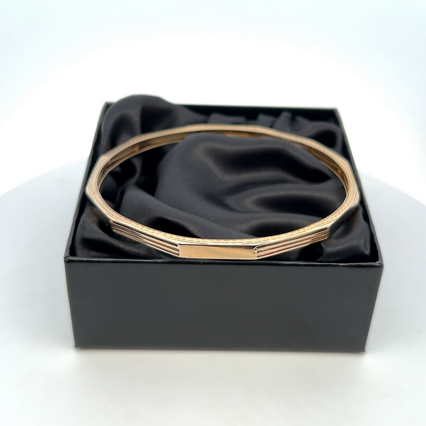 Antique Art Deco 9ct Gold Dodecagon Engine Turned Design Slave Bangle