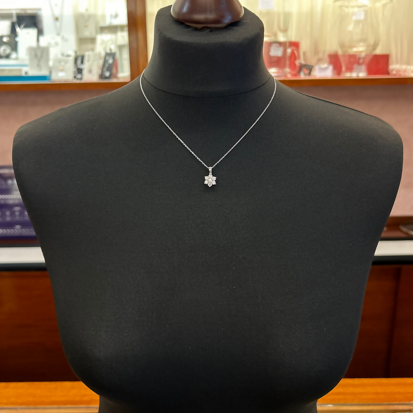 Preloved Diamond 18ct White Gold Star Pendant with 18ct White Gold Chain