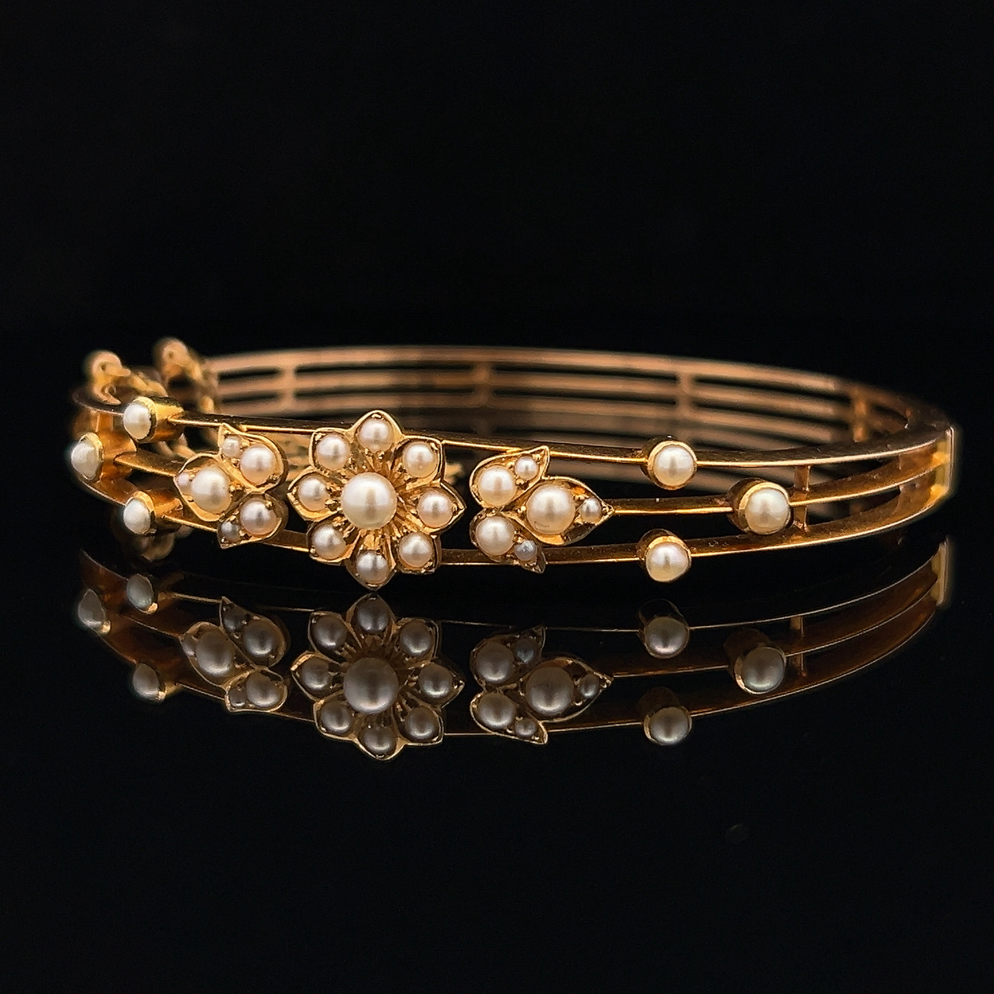 Antique Victorian Natural Split Pearl 15ct Gold Bangle