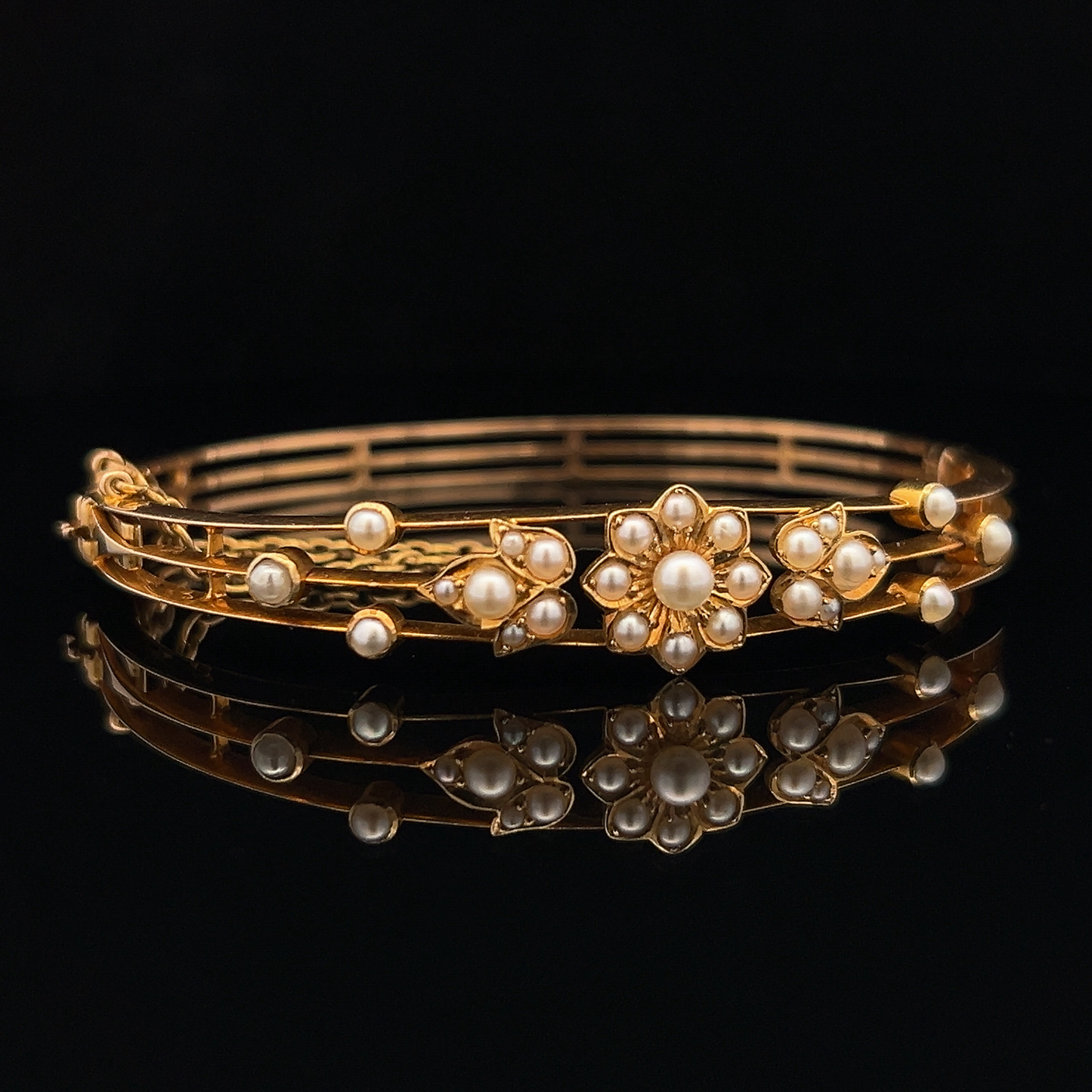 Antique Victorian Natural Split Pearl 15ct Gold Bangle