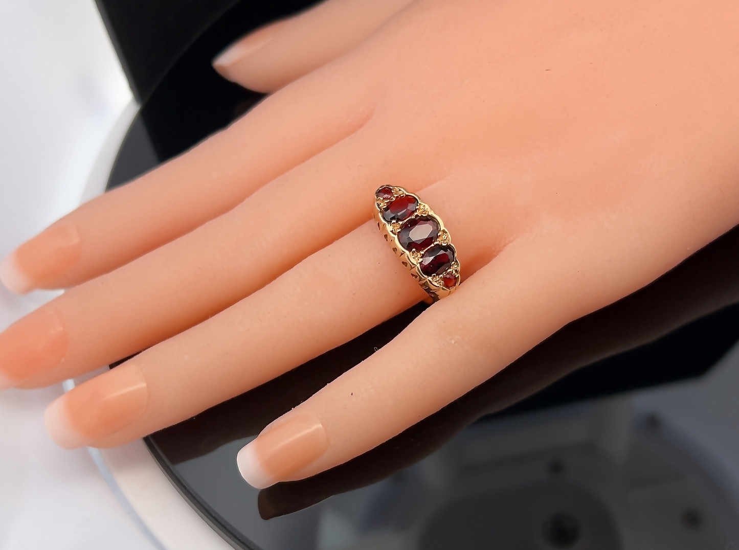 Vintage Victorian Style Garnet Five Stone 9ct Gold Ring