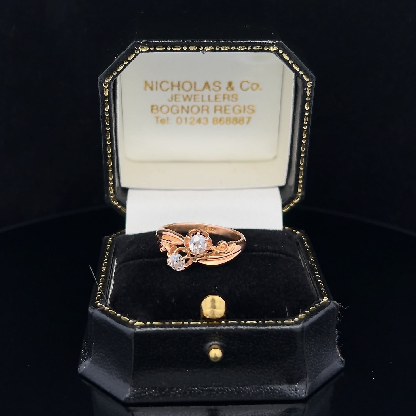Antique Art Nouveau Diamond 'Toi et Moi' Crossover 22ct Gold Ring