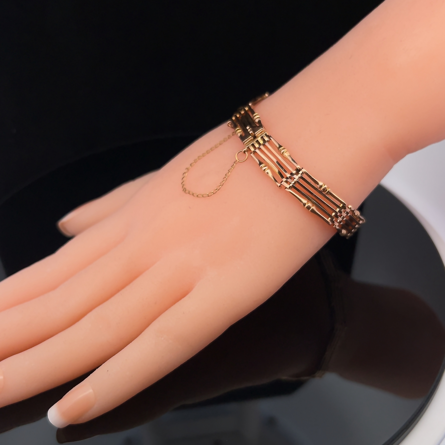 Antique Victorian 9ct Rose Gold Gate Bracelet