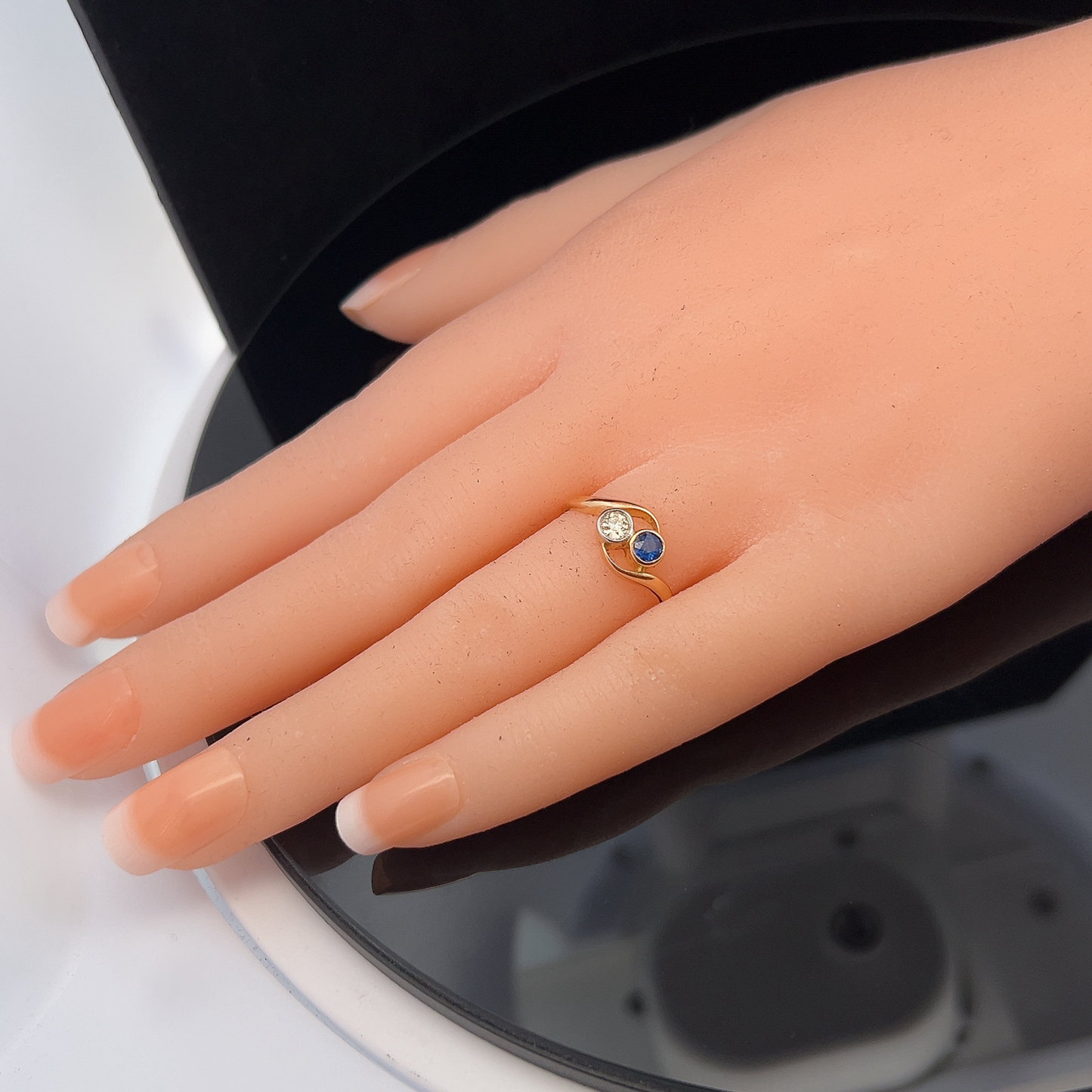 Antique Art Nouveau Sapphire and Diamond 18ct Gold 'Toi et Moi' Crossover Ring