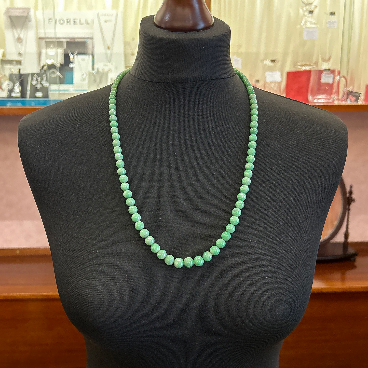Antique Art Deco Jade Necklace with Diamond Set 18ct White Gold Clasp