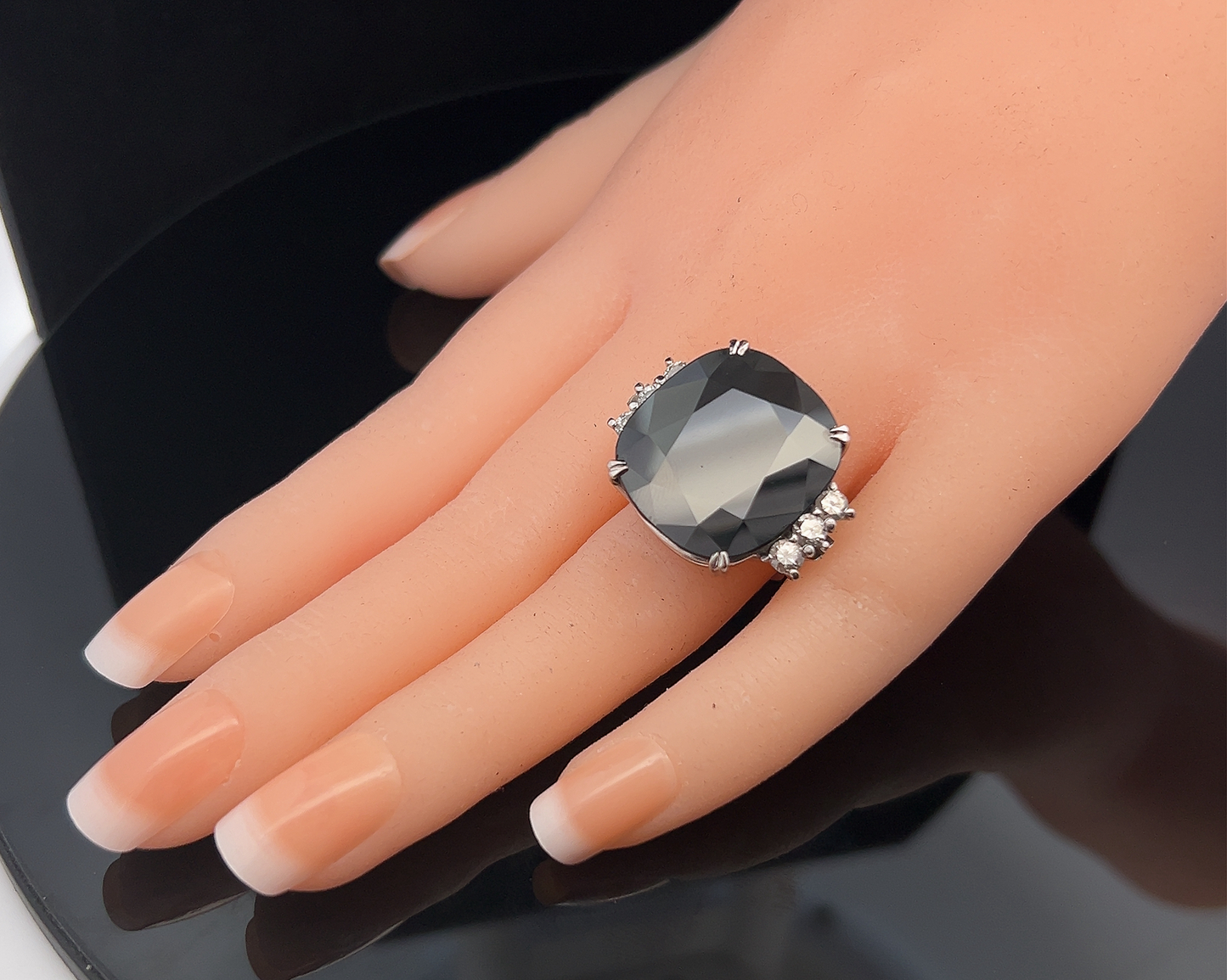 Vintage Natural Sapphire & Diamond 18ct White Gold Cluster Cocktail Ring