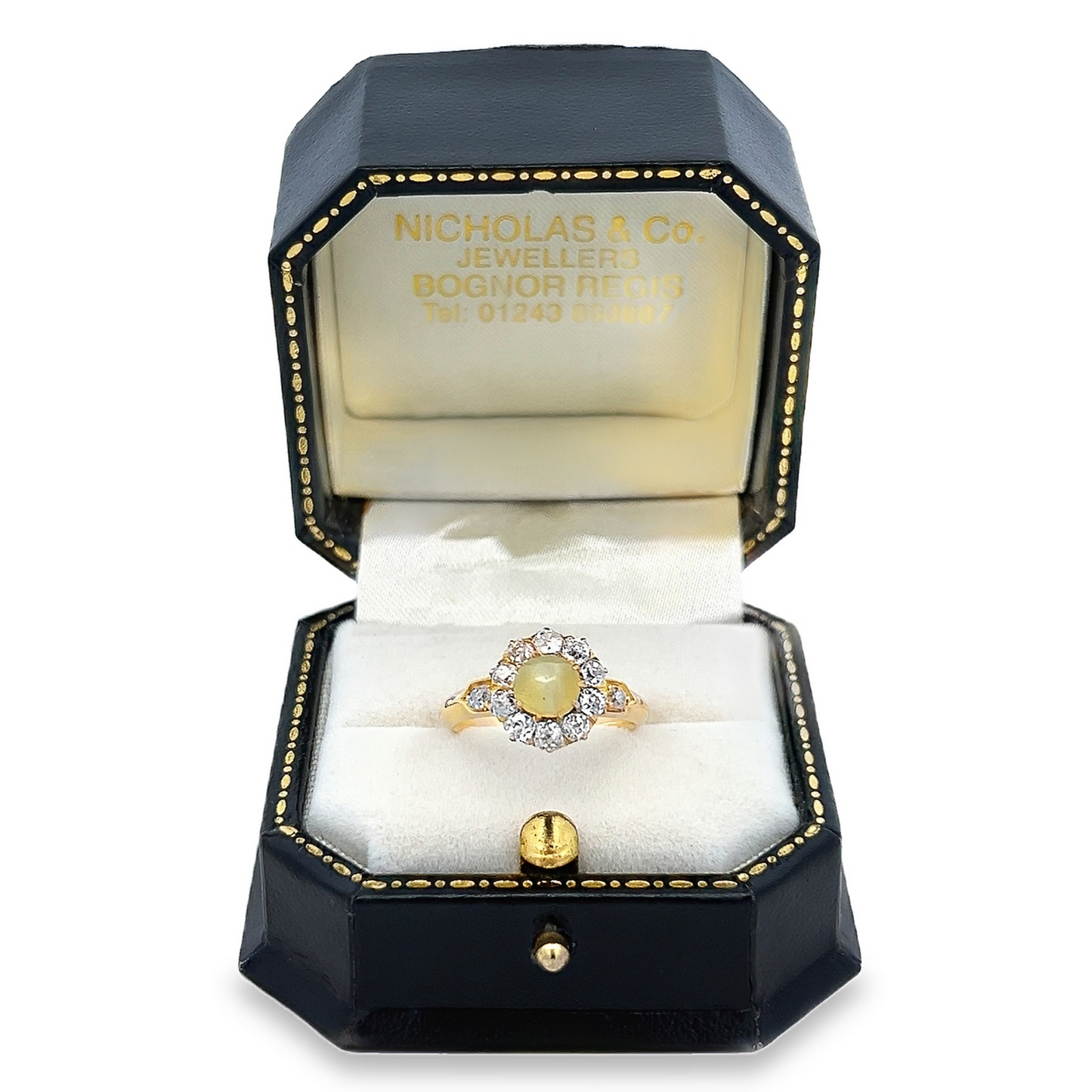 Antique Victorian Cat’s Eye Chrysoberyl & Diamond Cluster 18ct Gold Ring