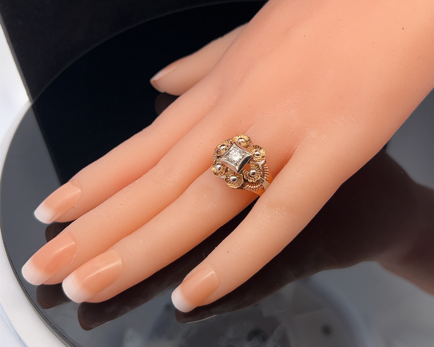 Vintage Mid-Century Diamond Set 18ct Gold Cocktail Ring