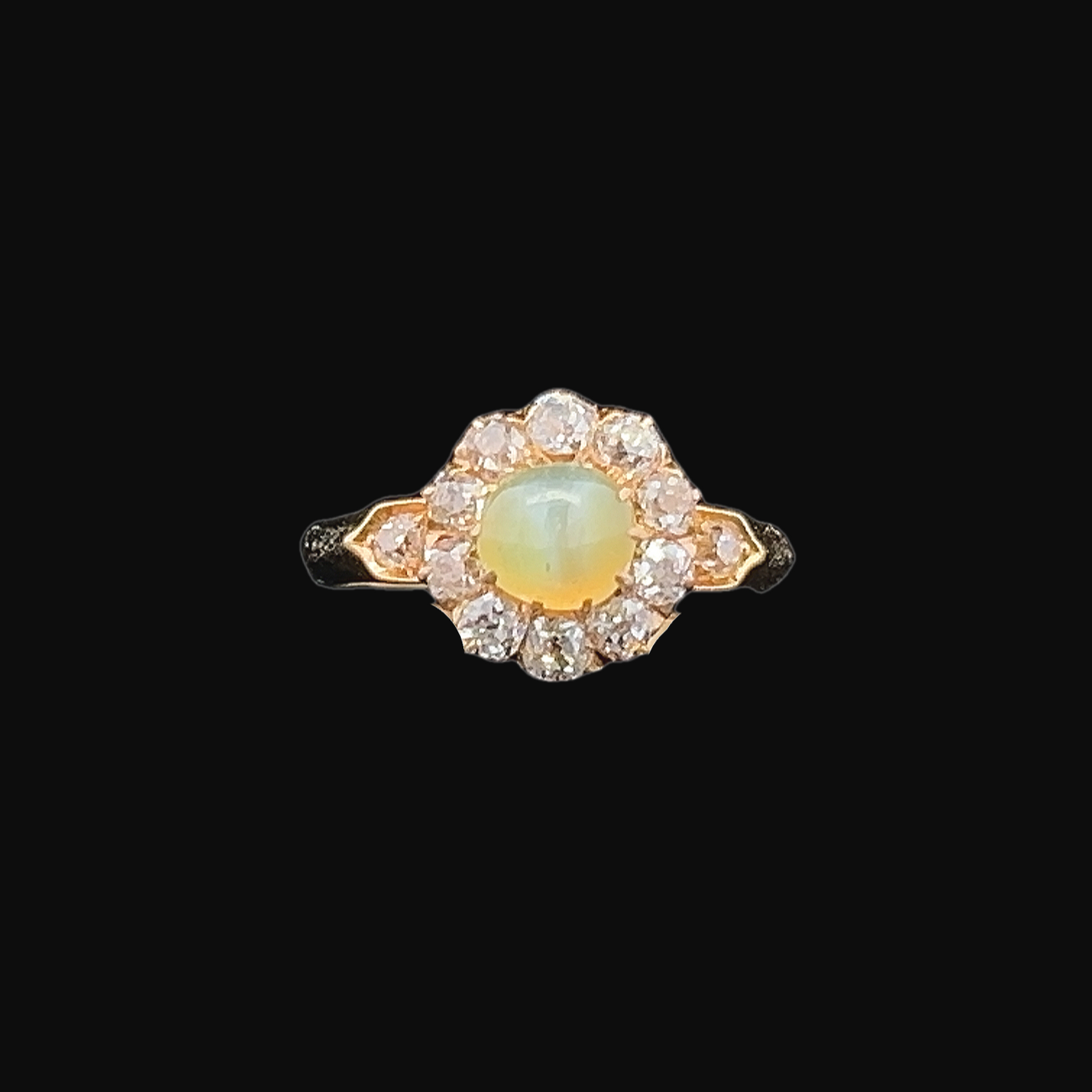 Antique Victorian Cat’s Eye Chrysoberyl & Diamond Cluster 18ct Gold Ring