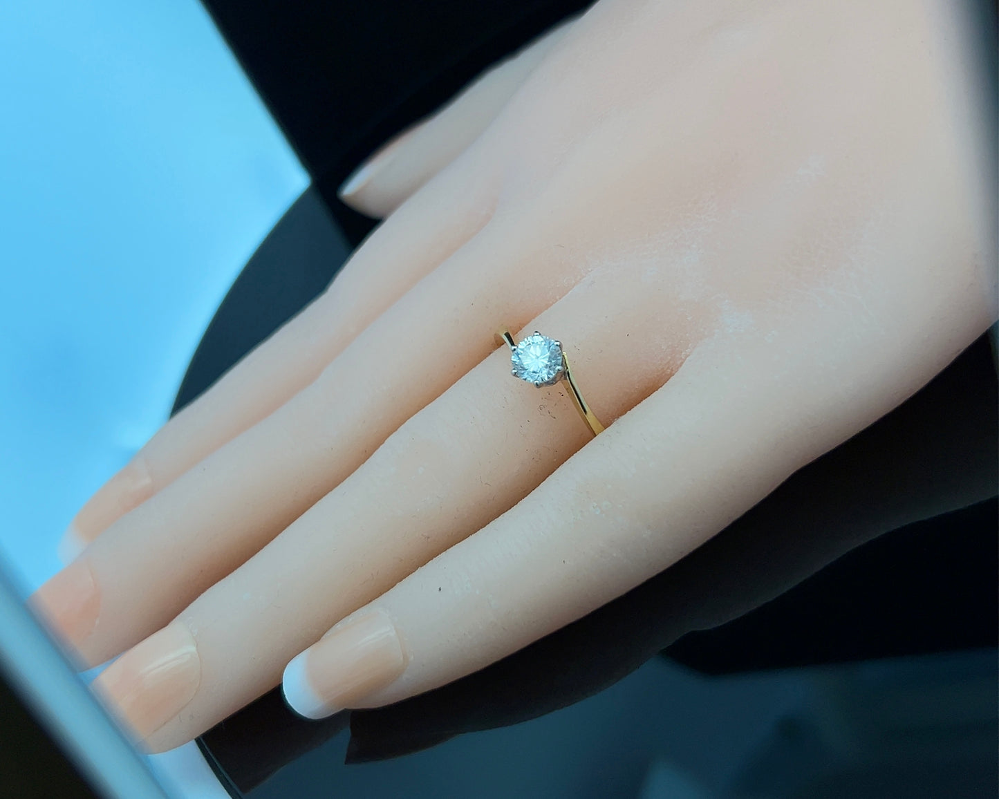Vintage Solitaire Diamond Two Tone 18ct Gold 'Crossover' Ring. 0.60 Carat Diamond