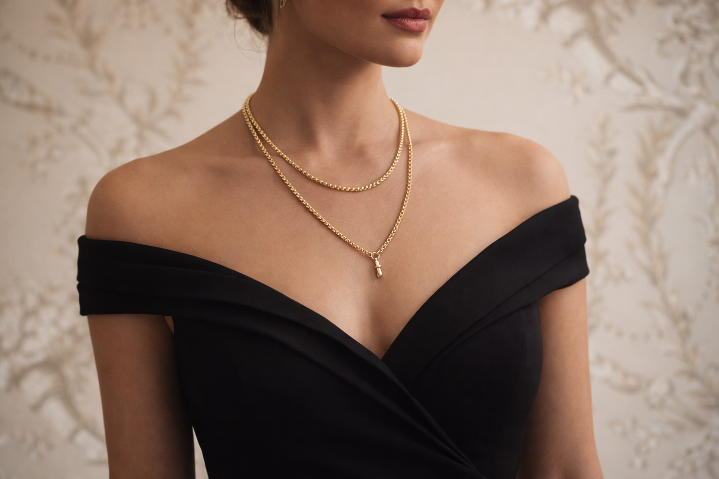 Antique 9ct Gold Guard Chain. Full Opera Length. Attractive Faceted Link. 52 Inches.  C1890