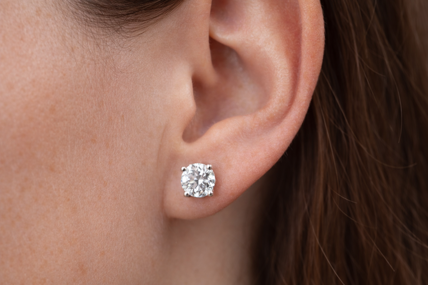 Platinum 2.0ct TDW Certificated Diamond Stud Earrings. Natural Diamonds. GIA I/SI2.