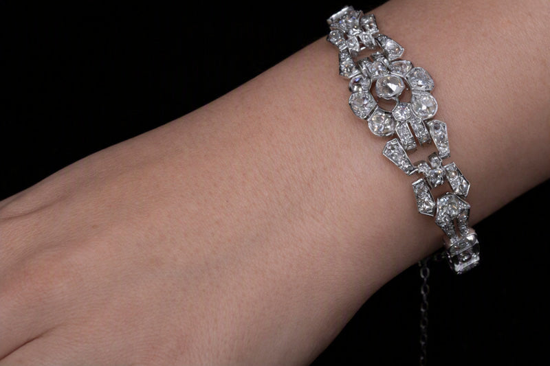 Magnificent Antique Platinum and Diamond Art Deco Bracelet. English Circa 1920. 8.25 Carats