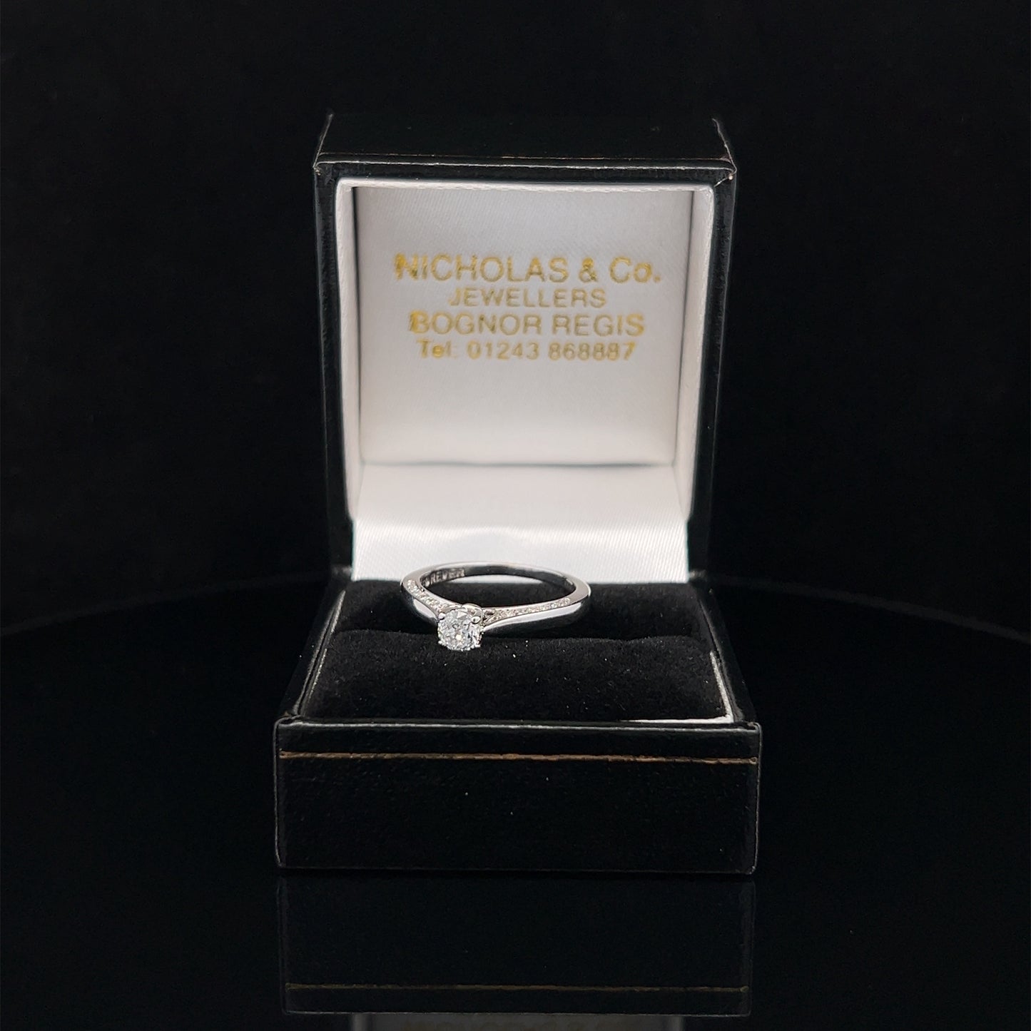 Certificated Solitaire Natural Diamond 18ct White Gold Engagement Ring