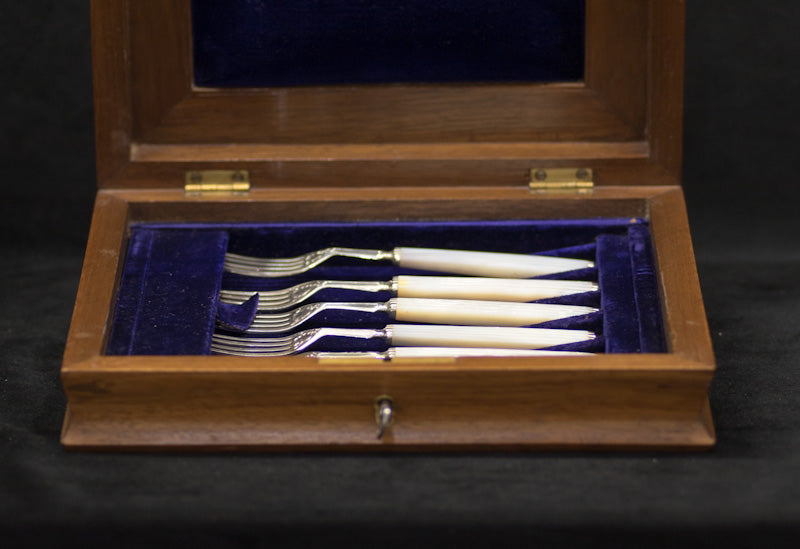 Superb Antique Solid Silver Mother of Pearl Fruit Set. Sheffield 1880 Richard Martin & Ebenezer Hall. Boxed.