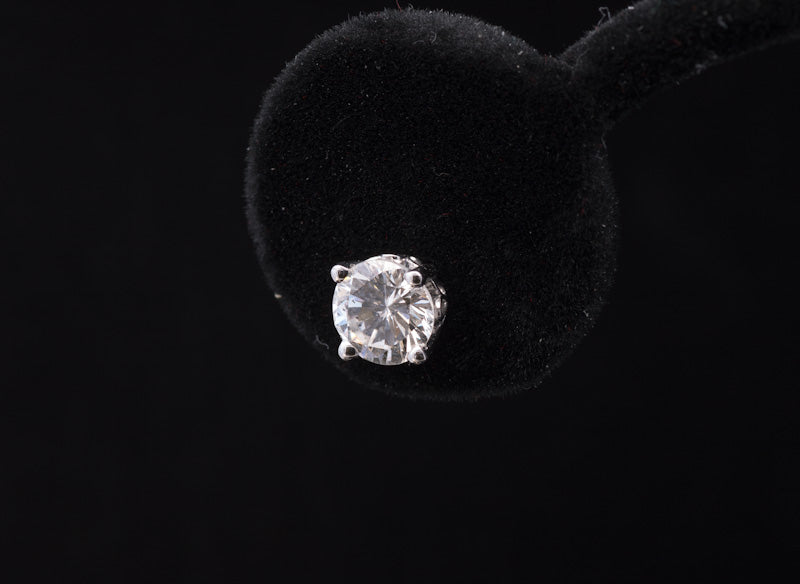 Platinum 2.0ct TDW Certificated Diamond Stud Earrings. Natural Diamonds. GIA I/SI2.