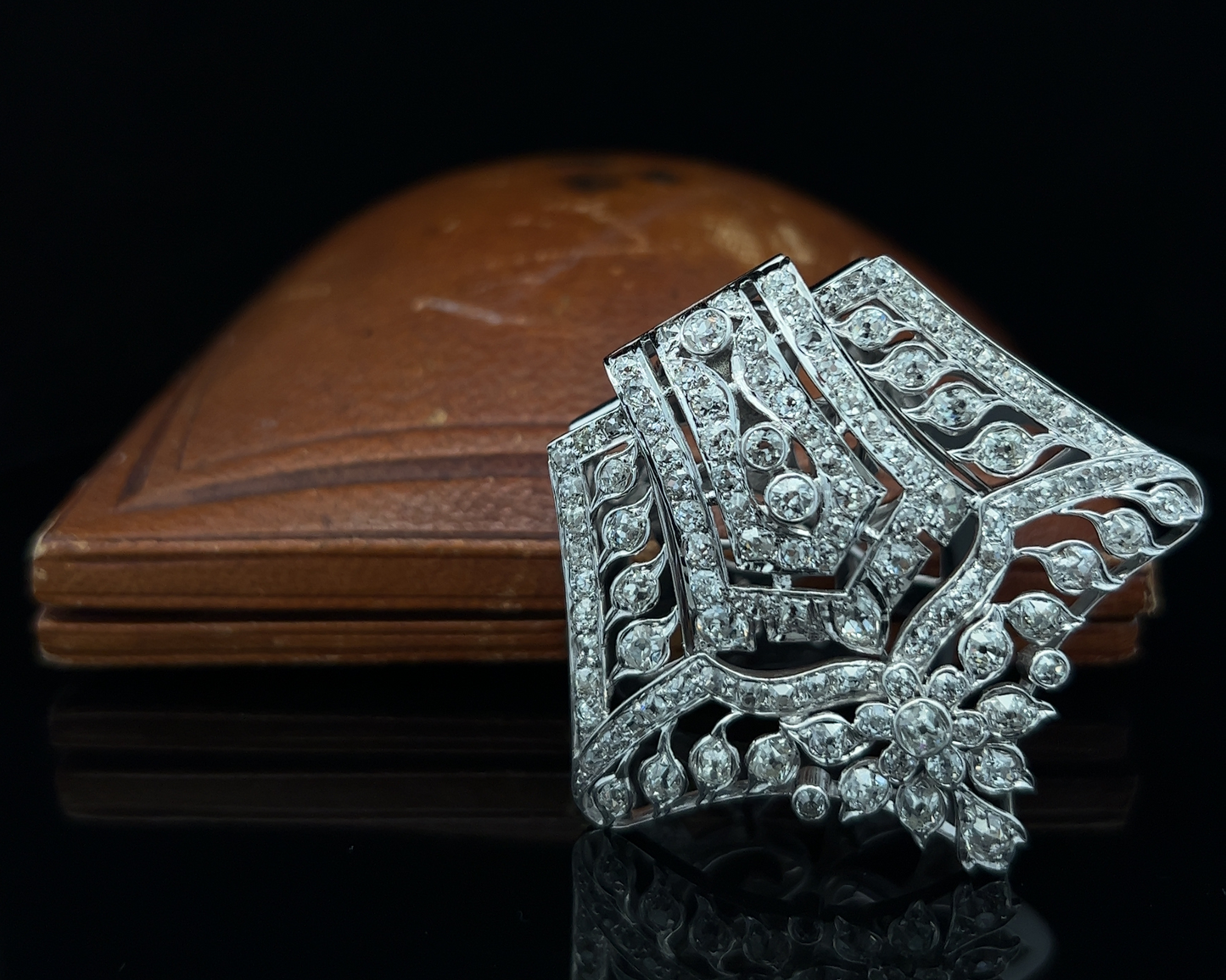 Antique Art Deco Diamond 18ct White Gold Openwork Clip with Fitted Box.