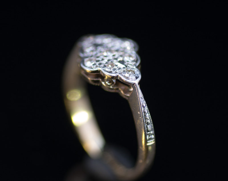 Antique Art Deco 18ct and Platinum Diamond Cluster. Edwardian C.1900 / 1910
