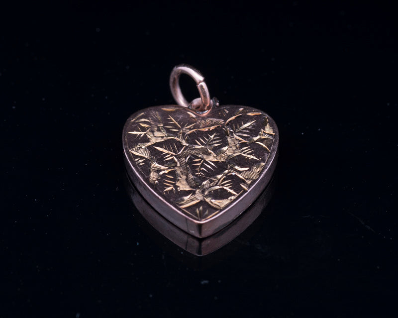 Antique 9ct Gold Heart Pendant / Charm. Hand Engraved. Victorian Circa 1900.