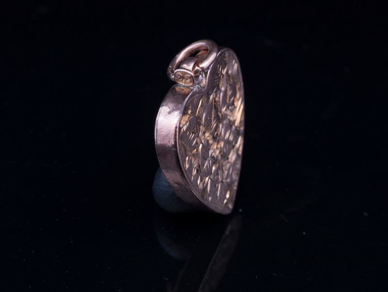 Antique 9ct Gold Heart Pendant / Charm. Hand Engraved. Victorian Circa 1900.