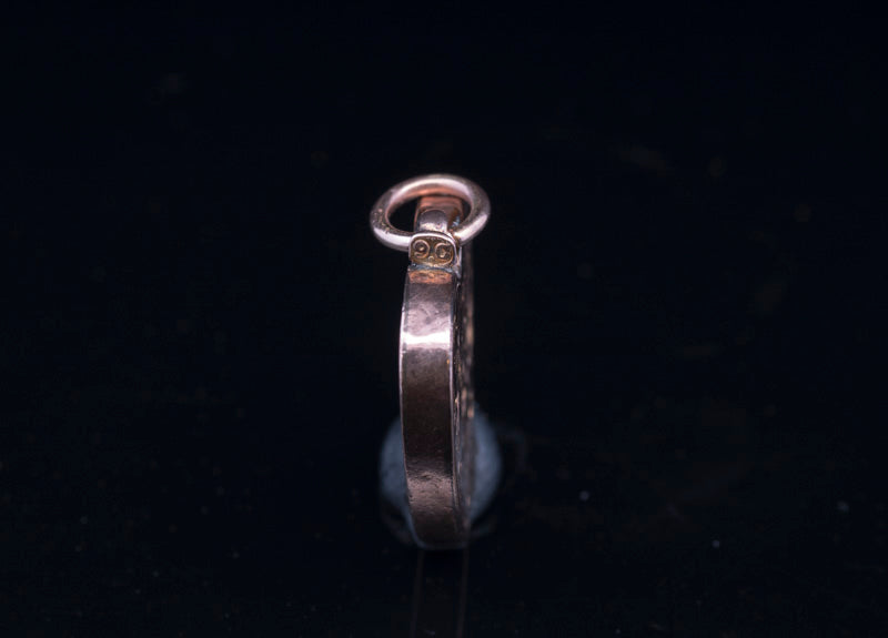 Antique 9ct Gold Heart Pendant / Charm. Hand Engraved. Victorian Circa 1900.