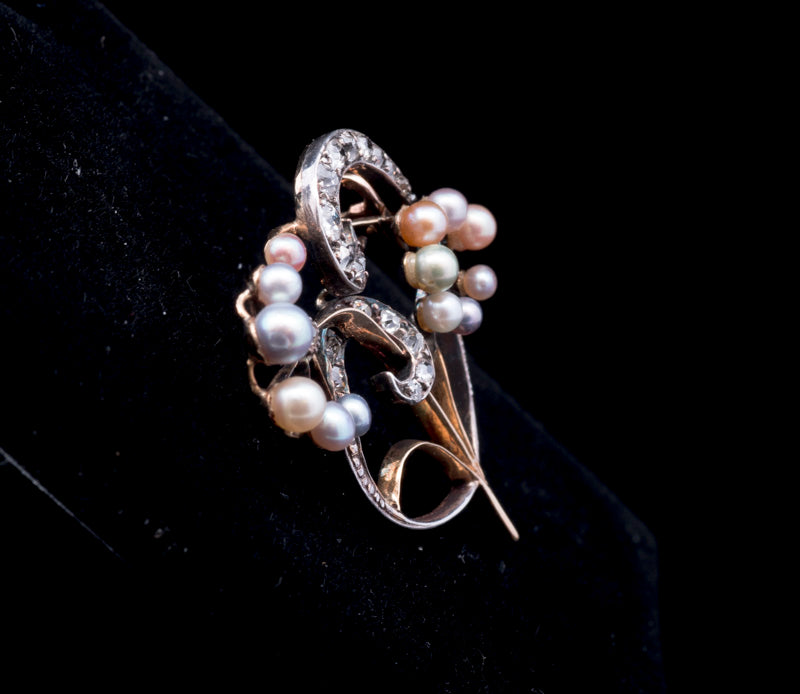 Antique Pearl and Diamond Art Nouveau Brooch 18ct Gold Back, Silver Set. Circa 1900