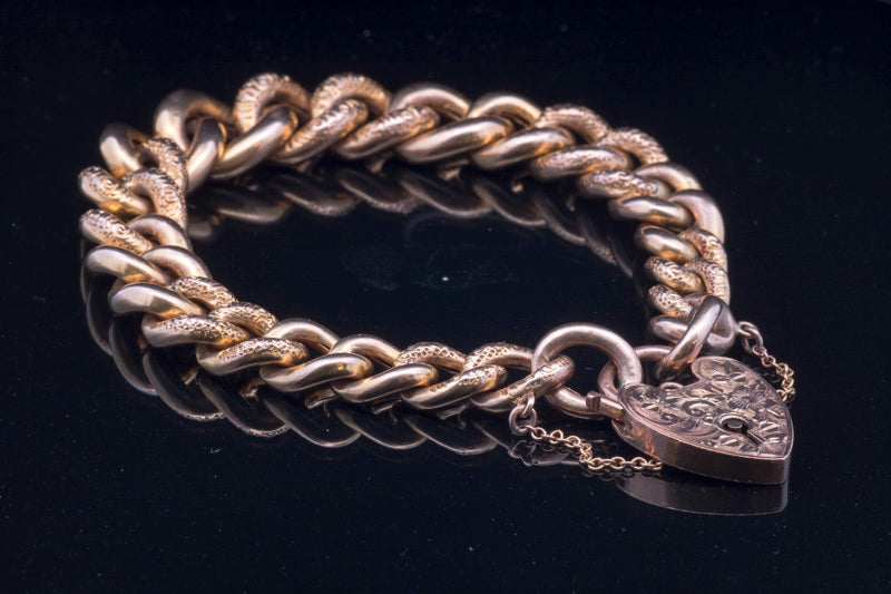 Beautiful Antique 9ct Gold Tapered `Hollow Curb` Bracelet. Hand Engraved. C1900