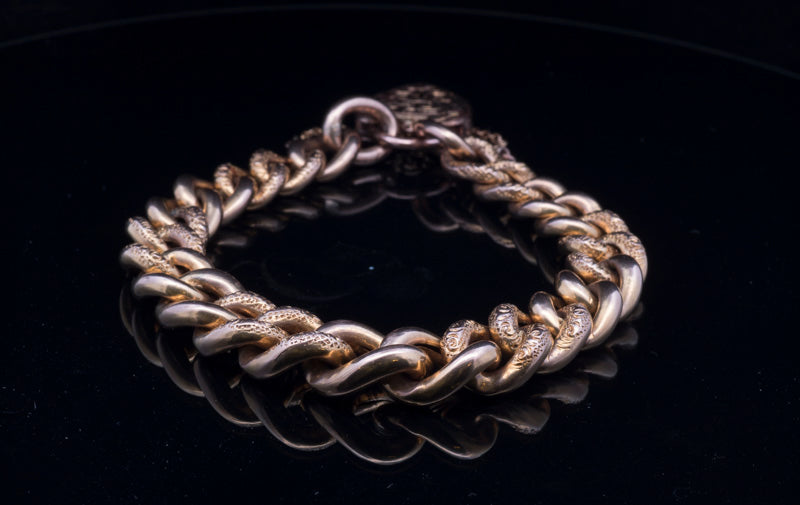 Beautiful Antique 9ct Gold Tapered `Hollow Curb` Bracelet. Hand Engraved. C1900