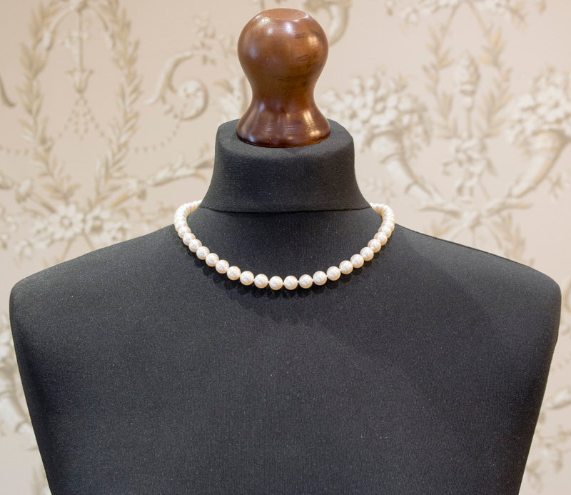 Superb Mappin and Webb Fine Cultured Pearl Necklace. 18ct Diamond Clasp. 8 - 8.5mm
